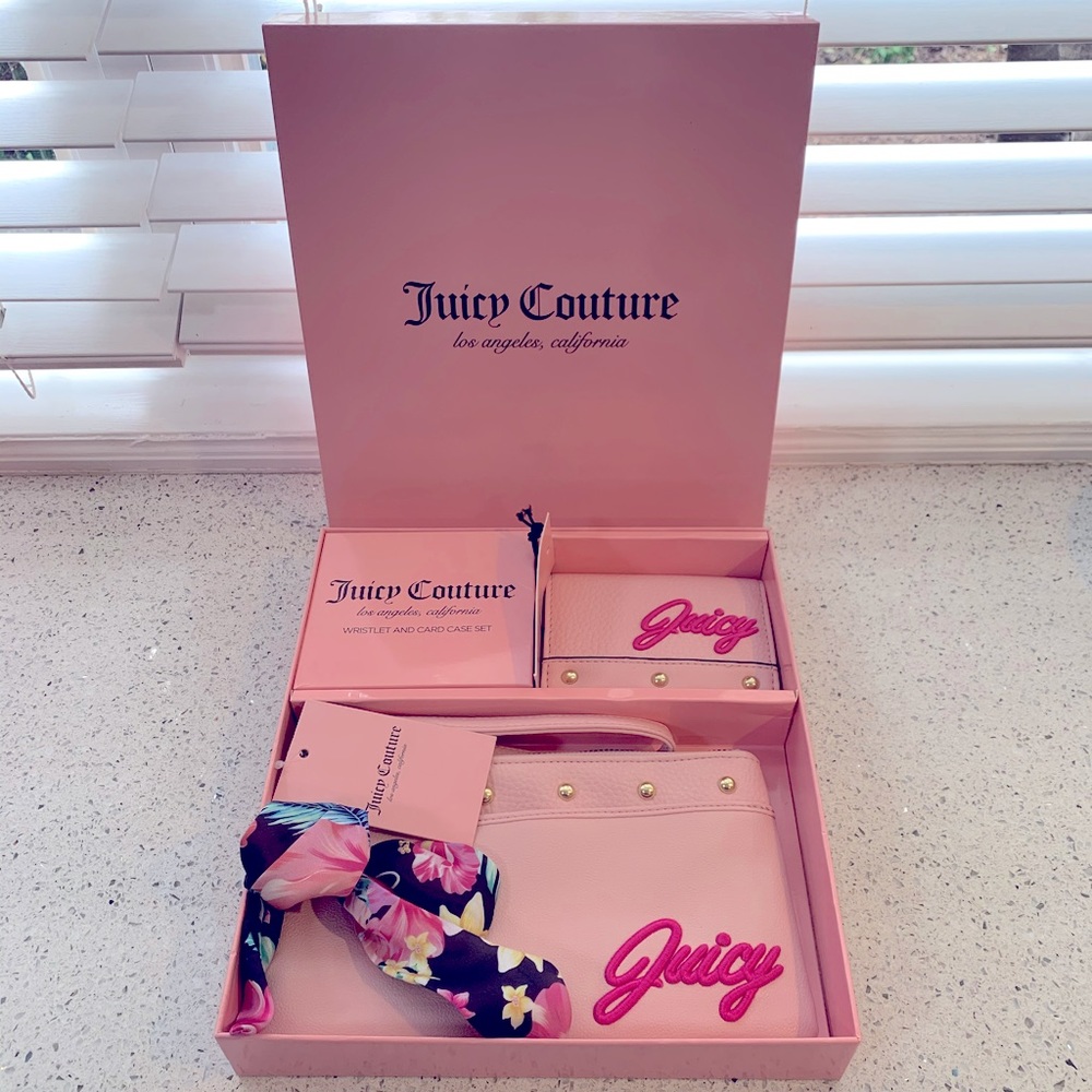 NWT- Juicy Couture Wristlet & Card Case Set